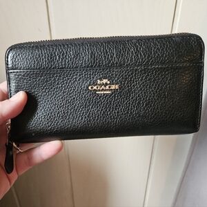Coach Black Leather Zip Wallet